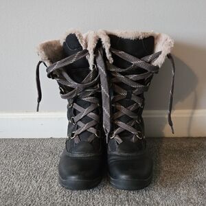 Timberland Women's Black and Gray Winter Boots